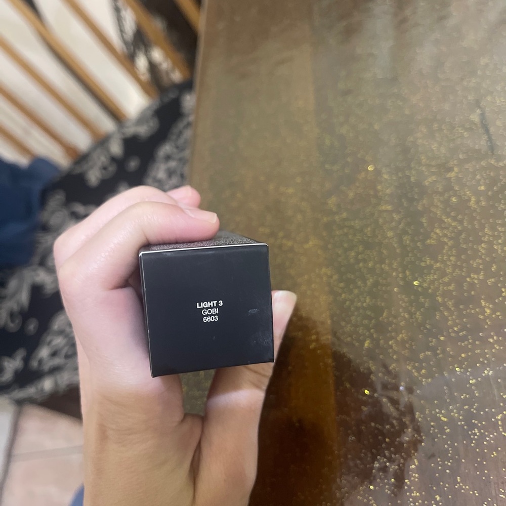 Nars foundation - Picture 2 of 2